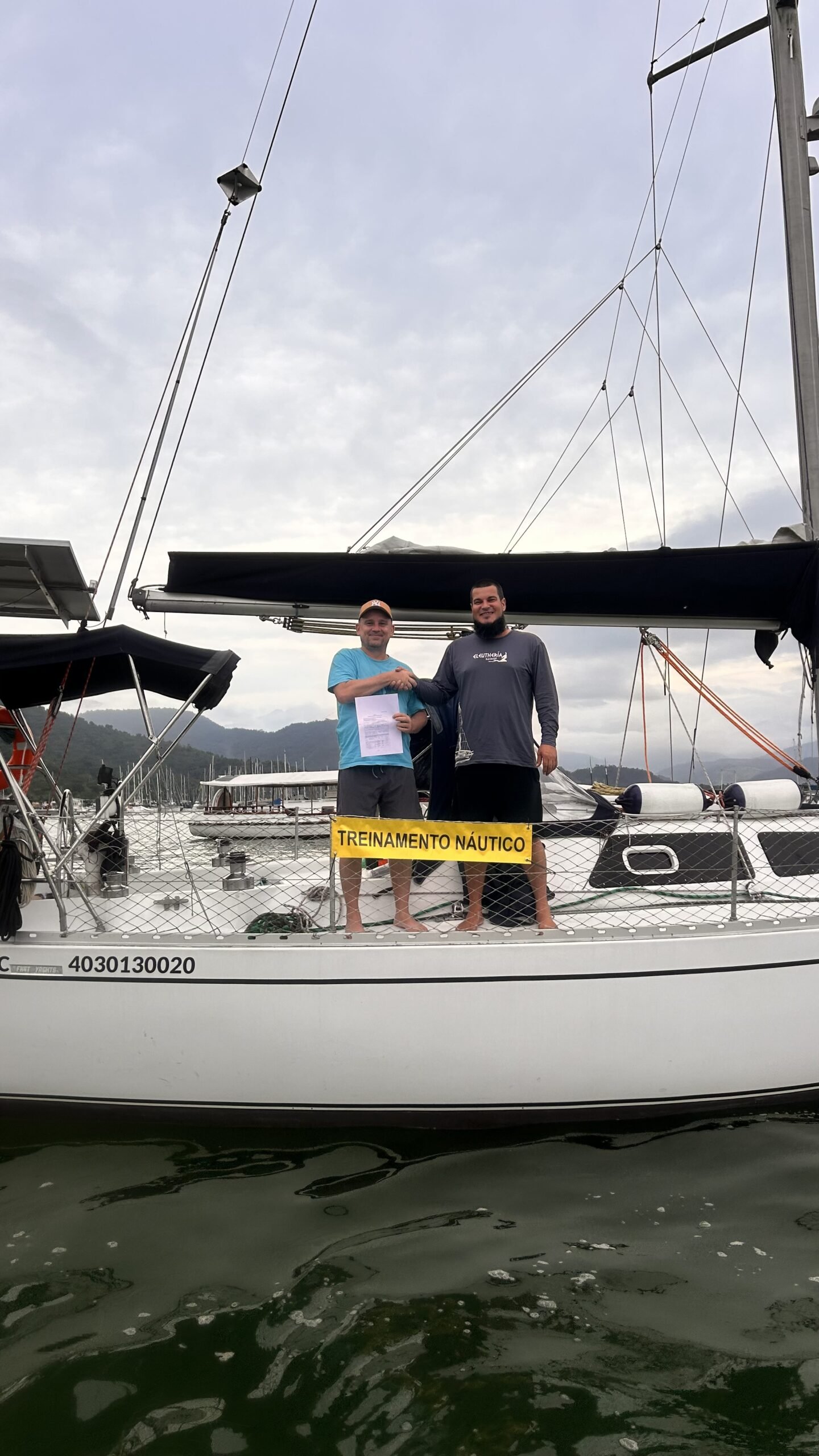 Certificado entregue no final do curso